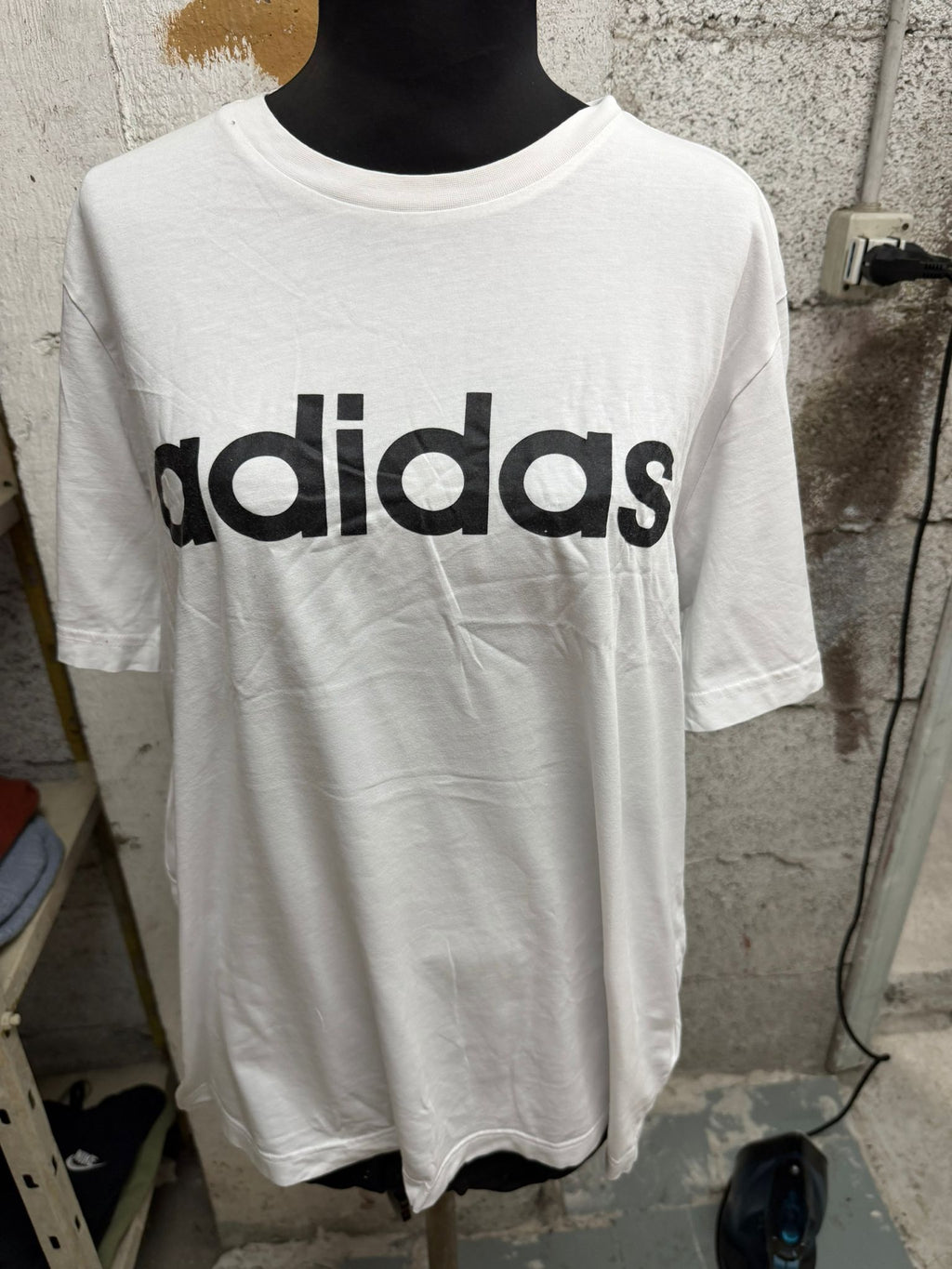 t shirt adidas