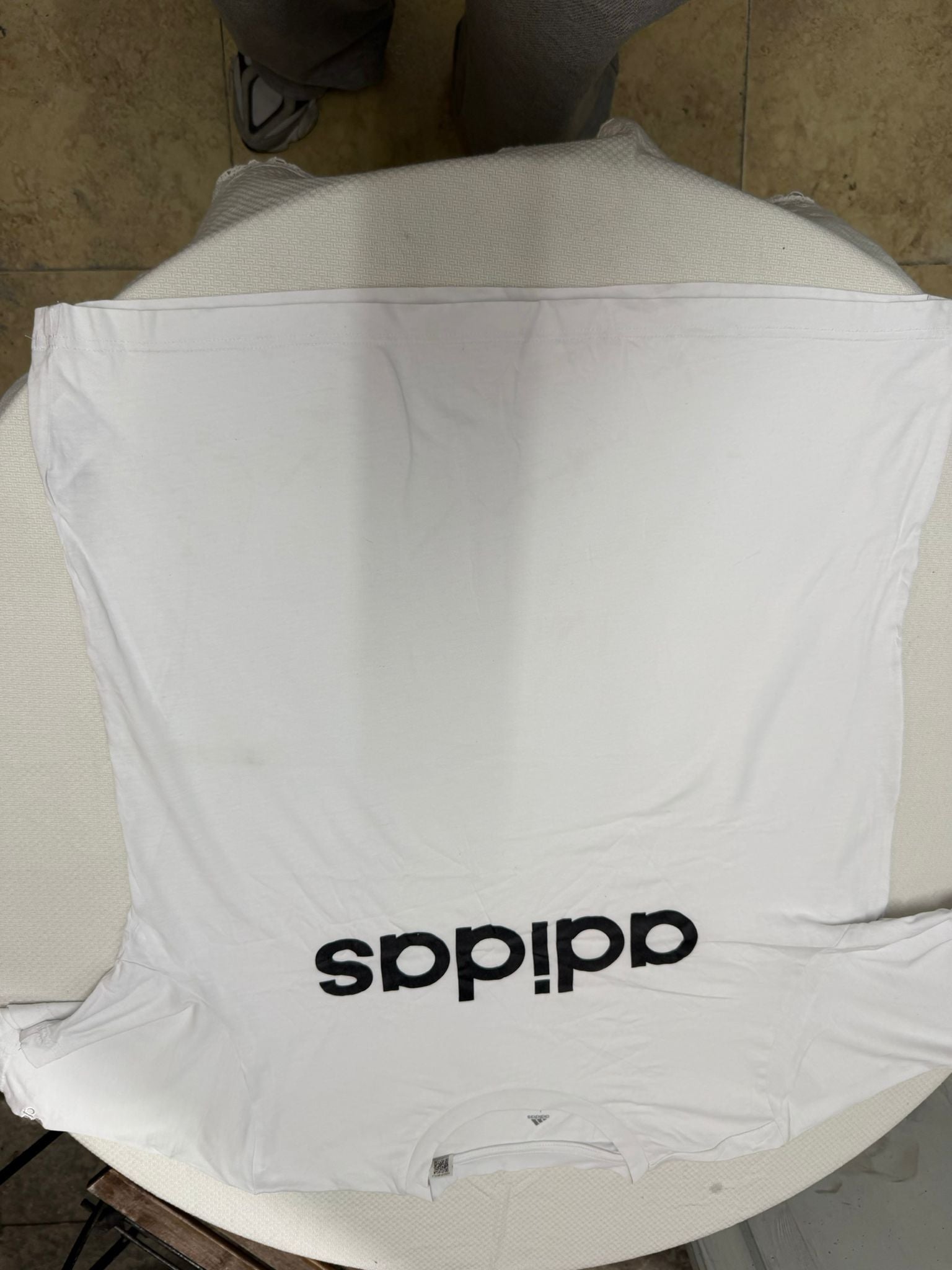 t shirt adidas